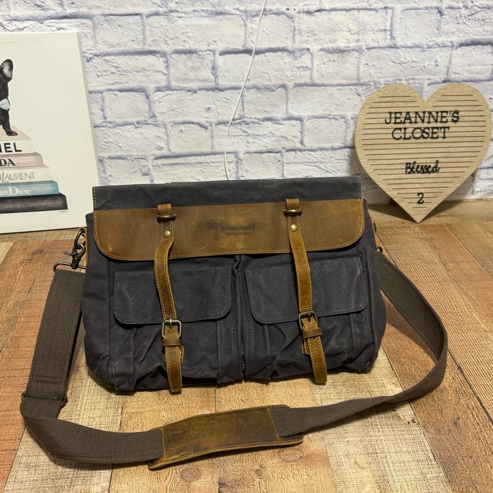 James Avery invitational retired rare hard to find messenger bag - Picture 4 of 16